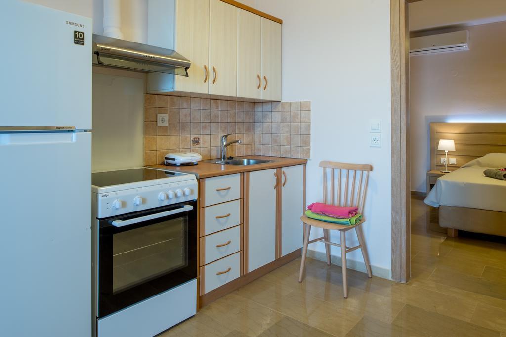 Krouzeri Beach Apartments Nisaki  Cameră foto
